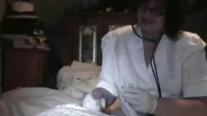 Große Titten Hausfrau alte sexfilme gratis saugt penis