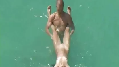 Freundinnen heimlich gute pornos kostenlos Mädchen Filmen handjob dann lecken pussy auf der Treppe