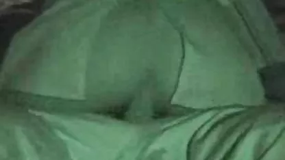 Latina brunette bekommt ein full-service - kostenlose soft pornos
