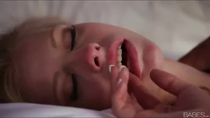 Junges paar kostenlose türkische sexfilme haben sex, mit einer festen Kamera